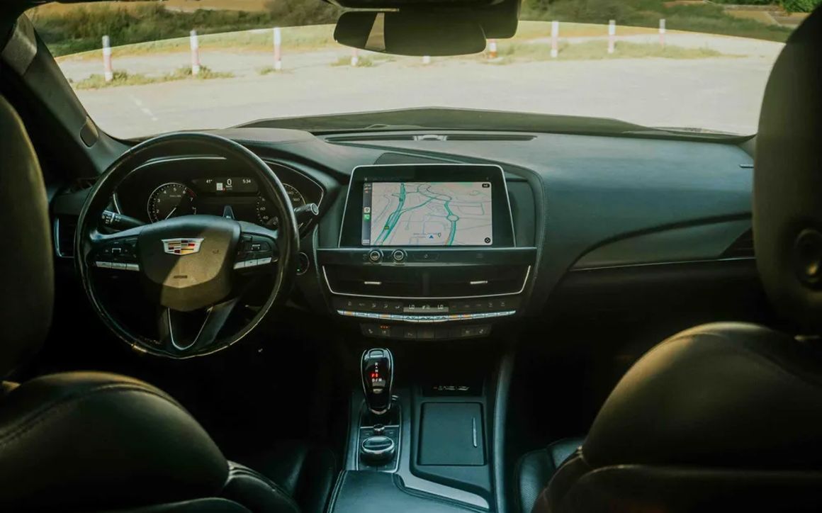 CADILLAC CT5 - image 8