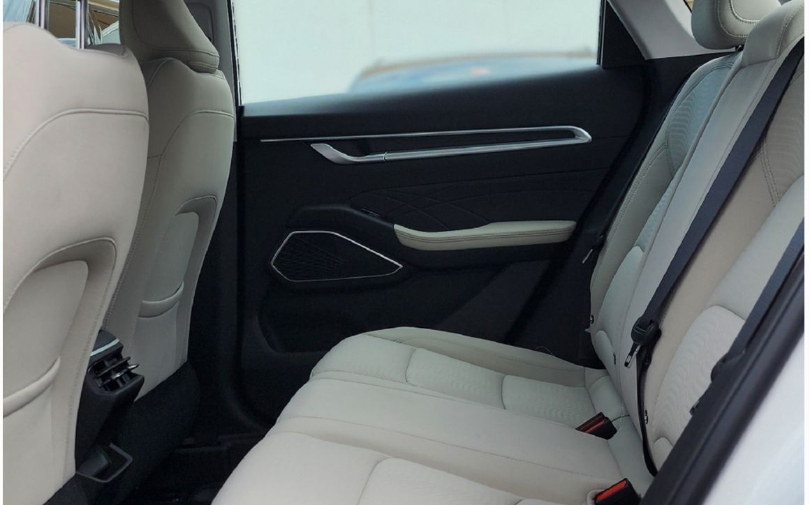 GEELY EMGRAND - image 9