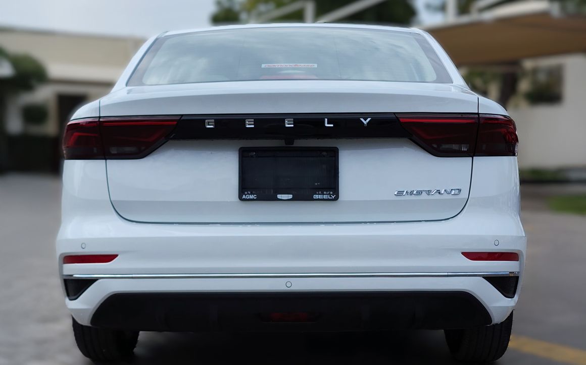 GEELY EMGRAND - image 4