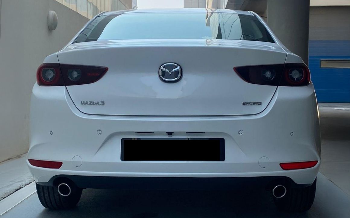 Mazda 3 - image 6