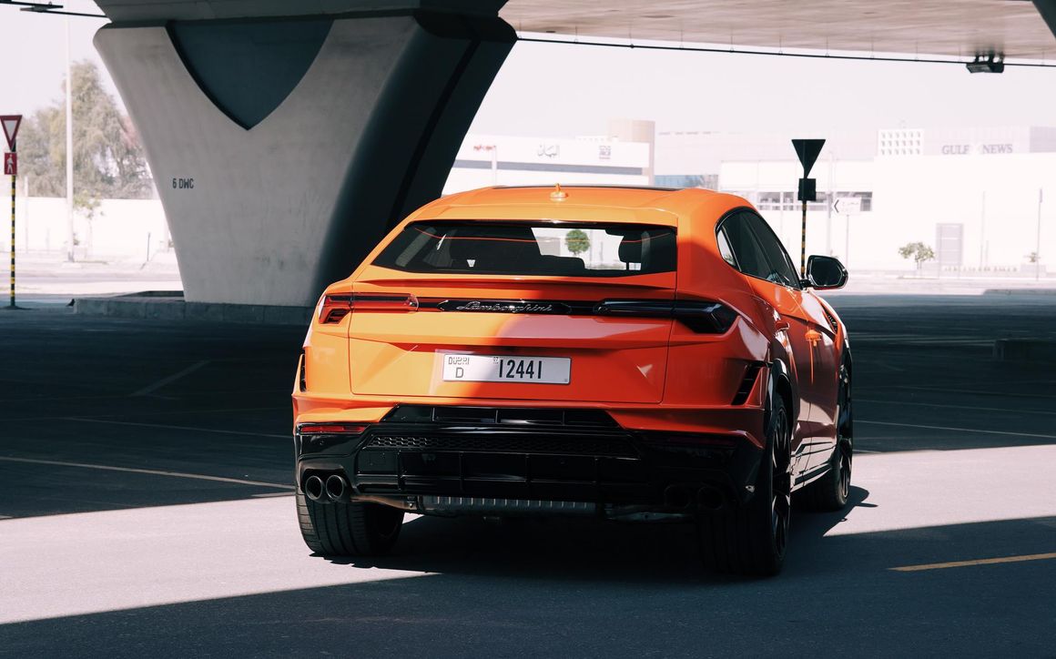 Lamborghini Urus S - image 7