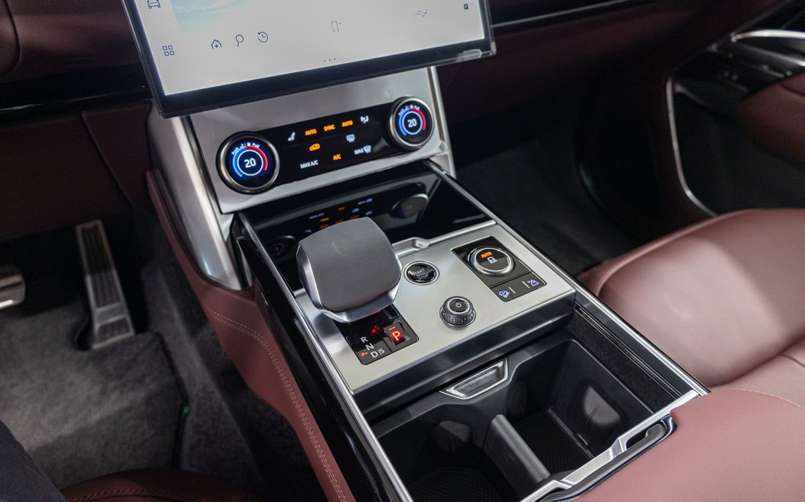 Range Rover Vogue HSE - image 19