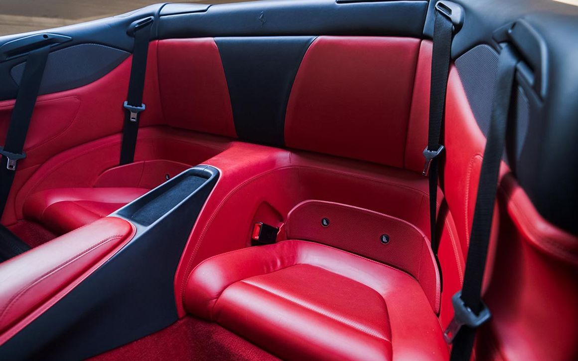 FERRARI PORTOFINO - image 7