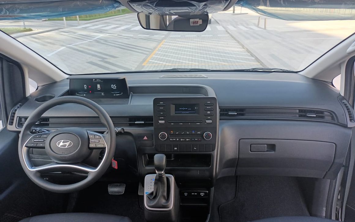 Hyundai Staria - image 5