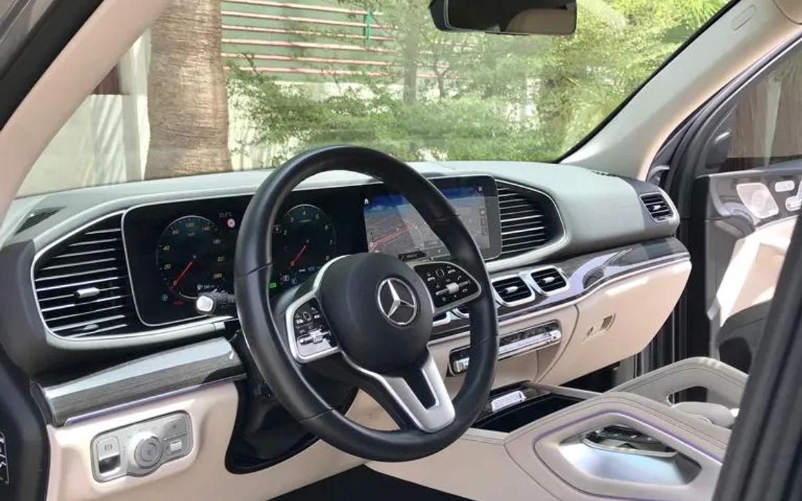 Mercedes-Benz GLE 450 - image 8