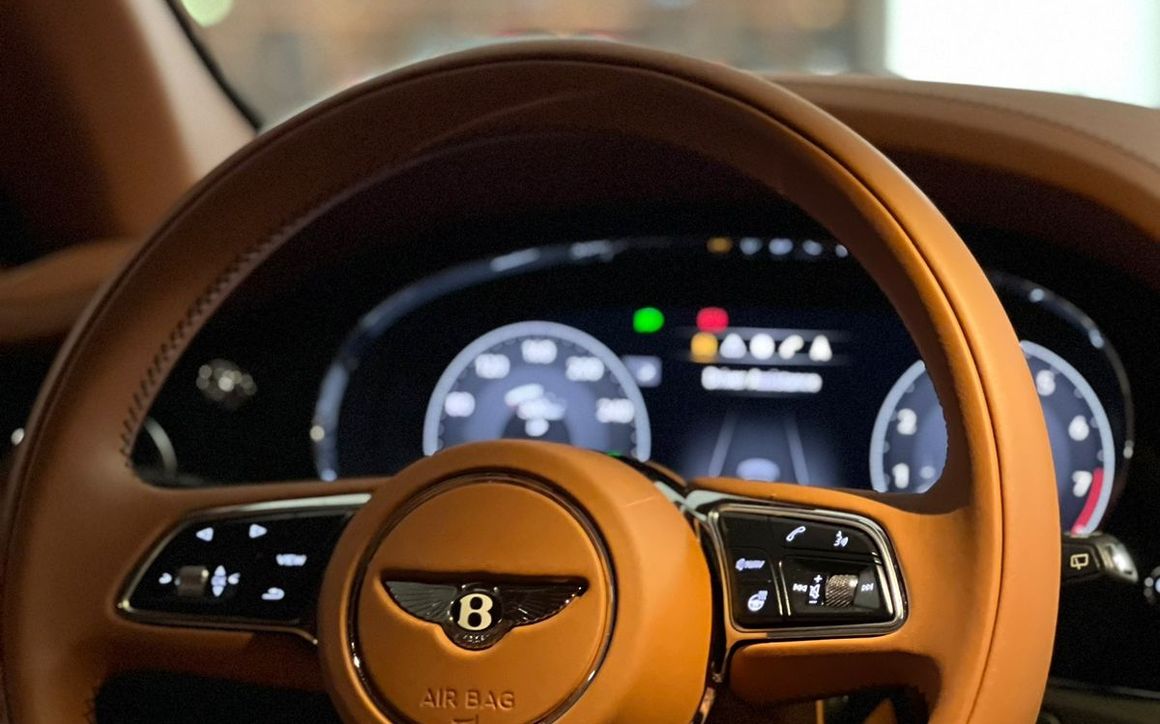 BENTLEY BENTAYGA S - image 6