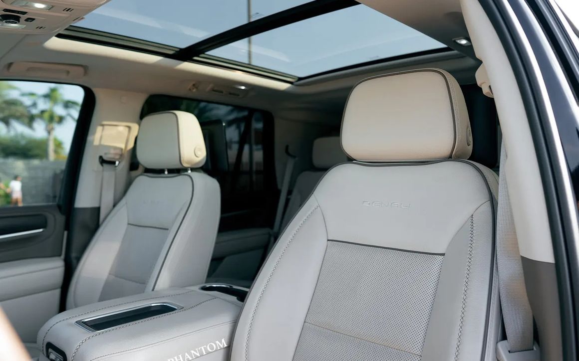GMC YUKON DENALI - image 12