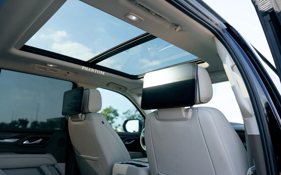 GMC YUKON DENALI - image 11