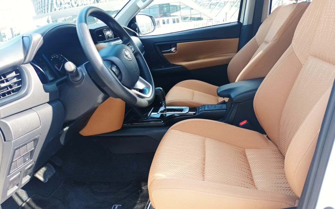 TOYOTA FORTUNER - image 7