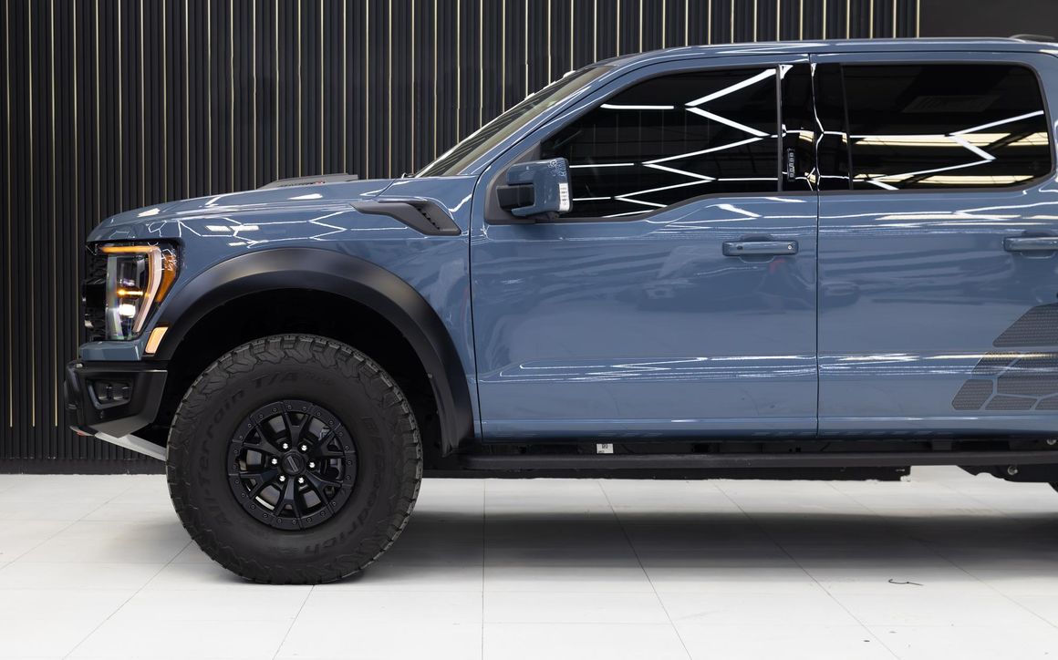 Ford F150 Raptor R - image 7