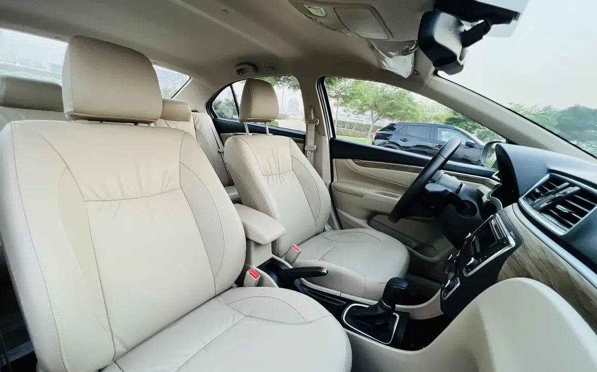 SUZUKI CIAZ GLX MID OPTION - image 5