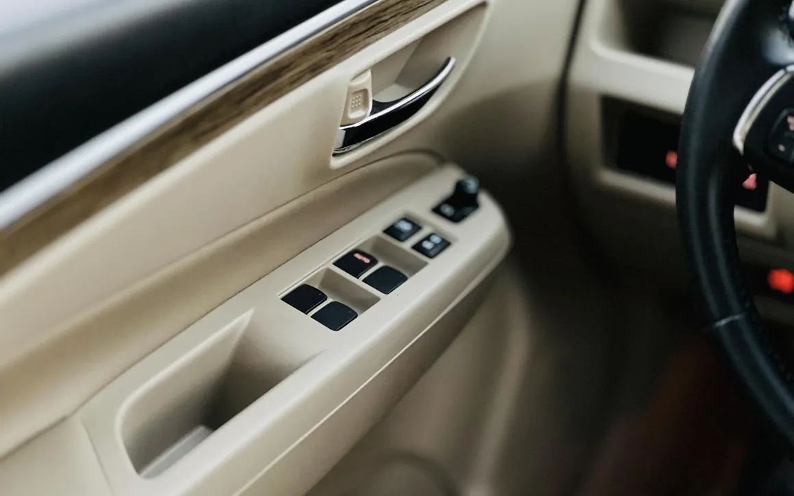 SUZUKI CIAZ GLX MID OPTION - image 12