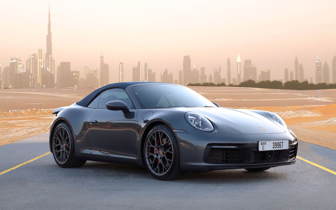 PORSCHE 911 CARRERA 4S - image 11