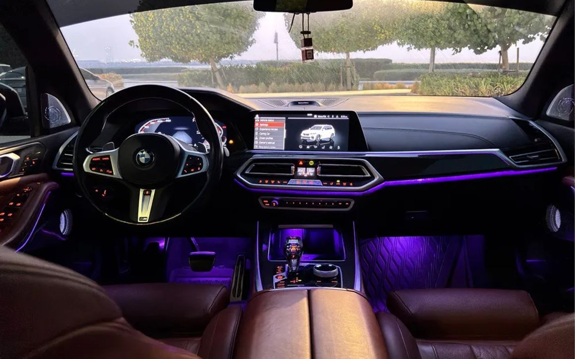 BMW X5 M50I - image 12