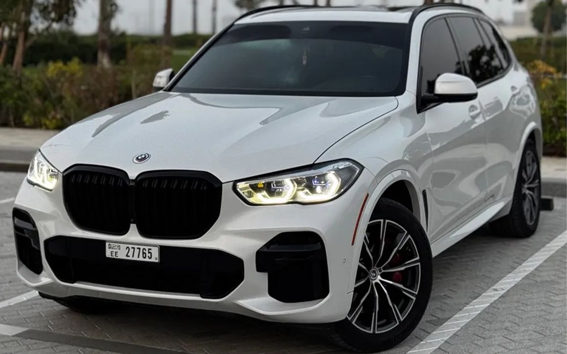 BMW X5 M50I - image 1