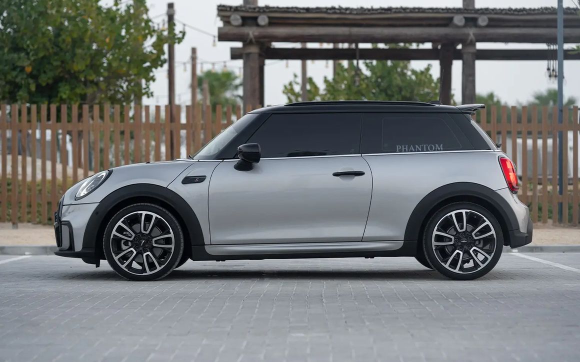 Mini COOPER S - image 2