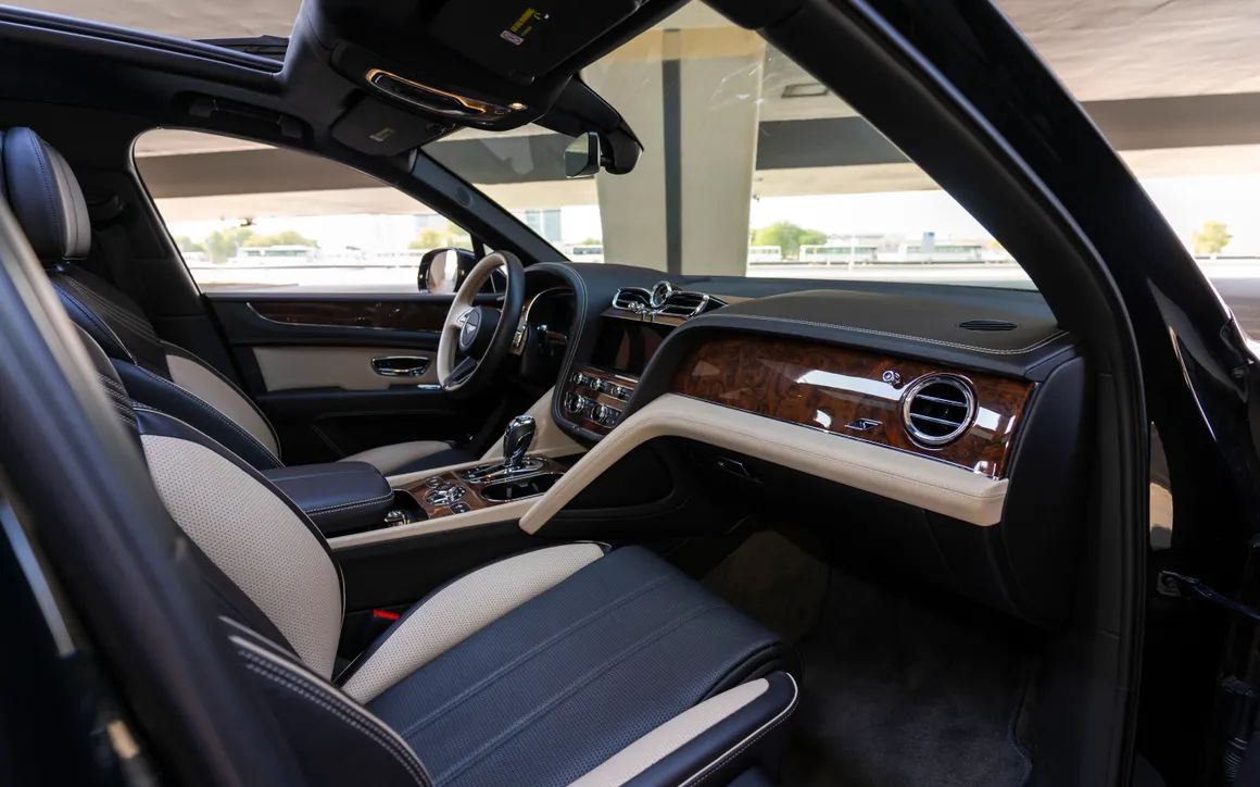 Bentley Bentayga S - image 13