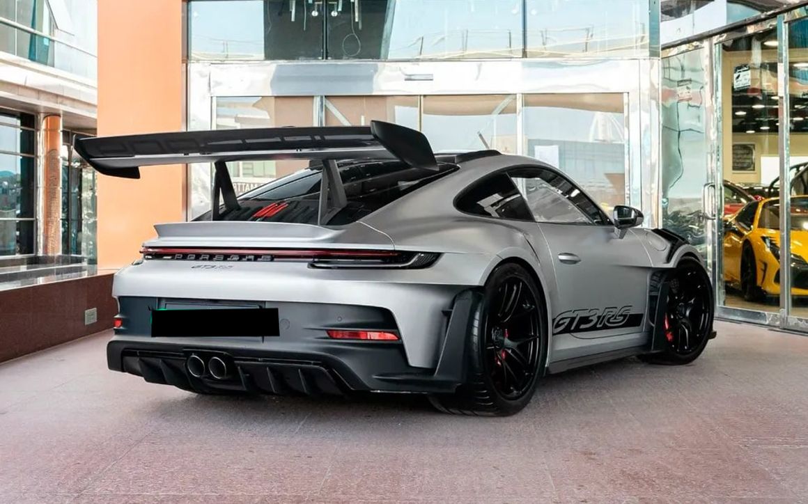 Porsche 911 GT3 RS - image 4