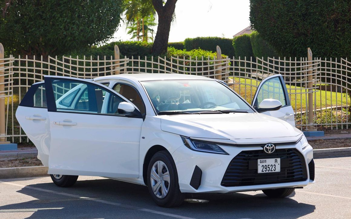 Toyota Yaris - image 7