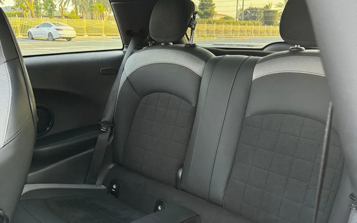 MINI COOPER S - image 10