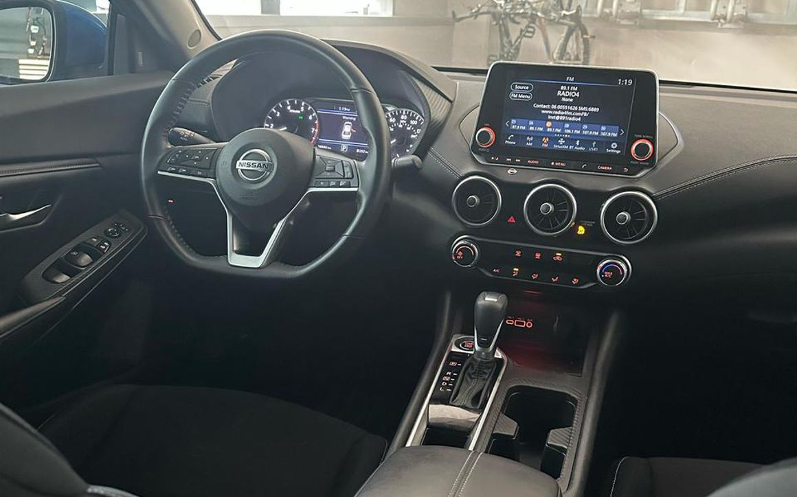 Nissan Sentra - image 5