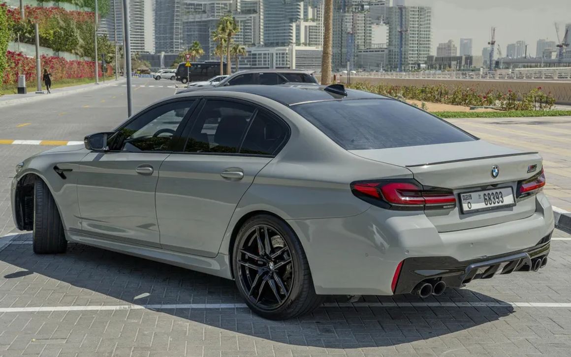 BMW M5 Competition - image 7