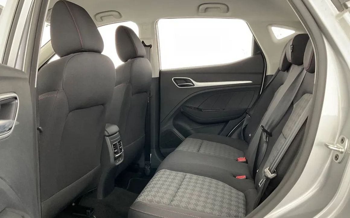 MG ZS - image 13