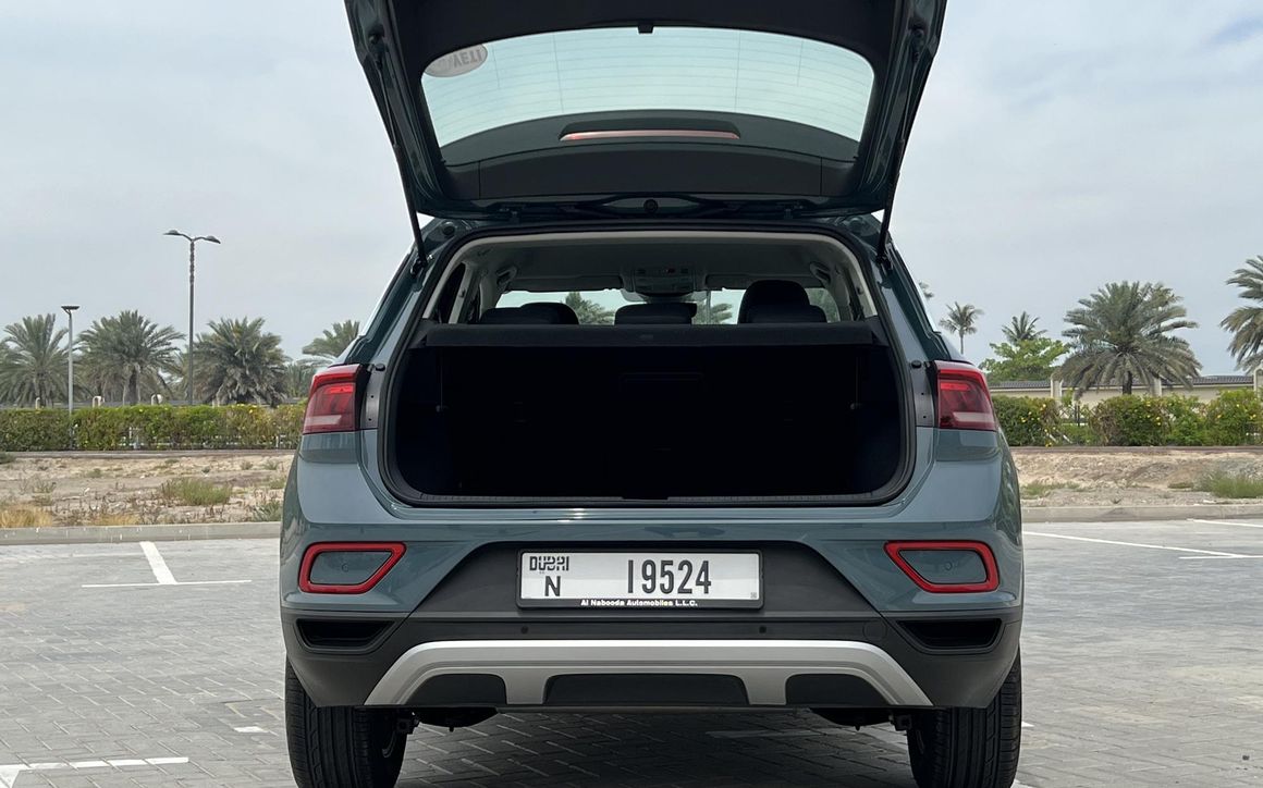 Volkswagen T-ROC - image 8