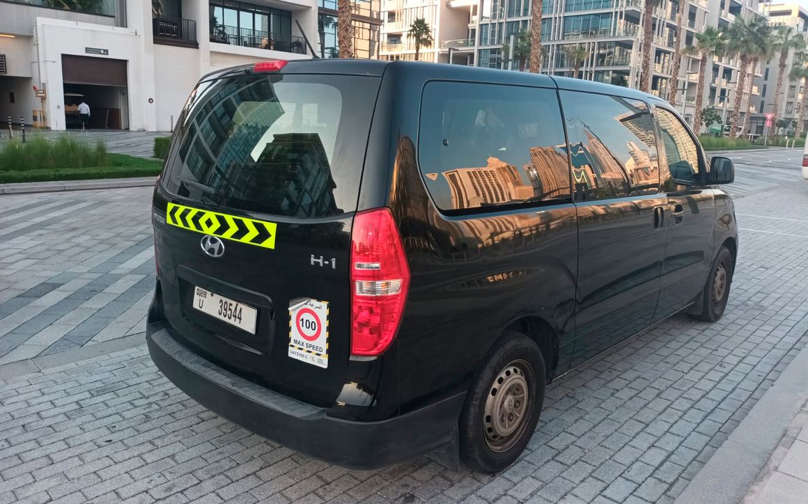 HYUNDAI H1 - image 7