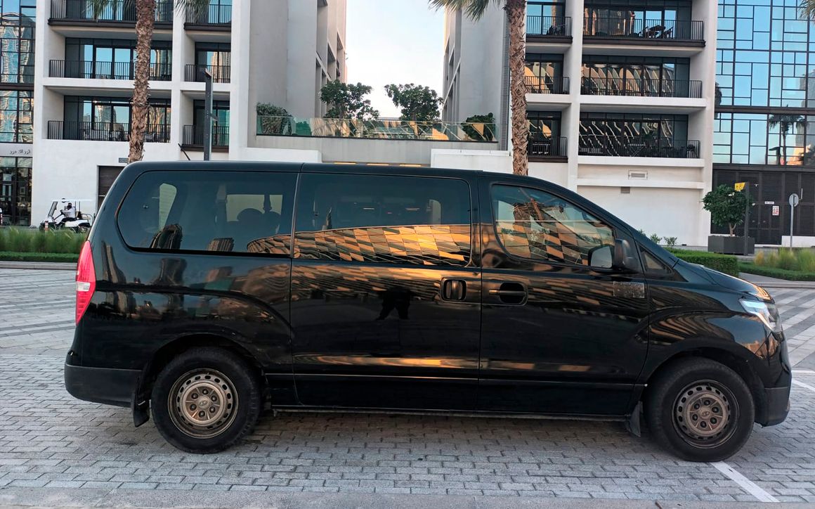 HYUNDAI H1 - image 4