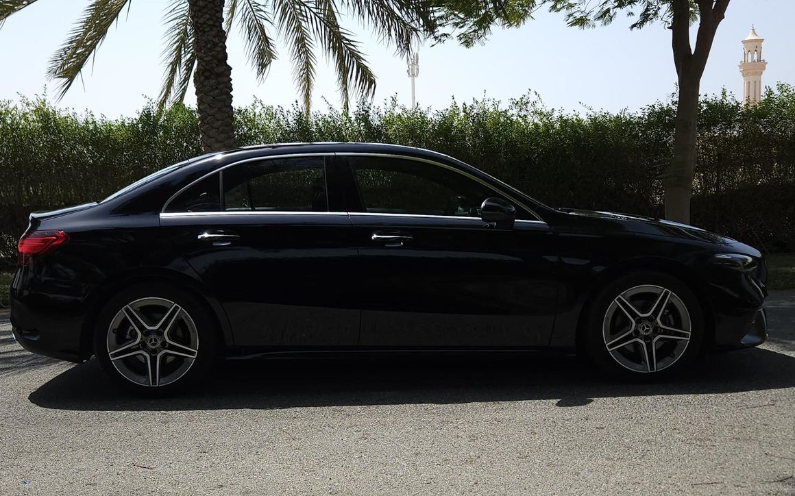 Mercedes A200 - image 5