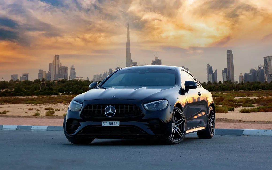 Mercedes Benz E53 AMG Black - image 1