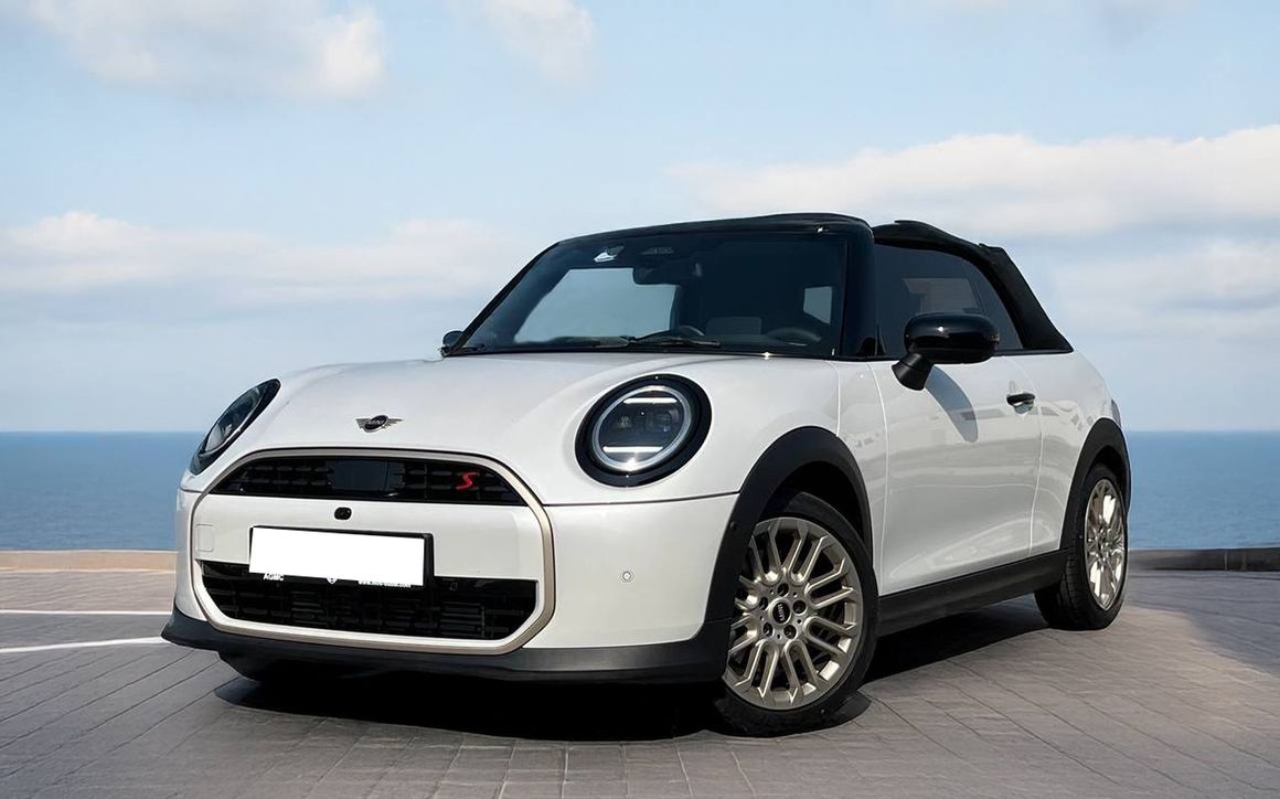 MINI COOPER - image 1