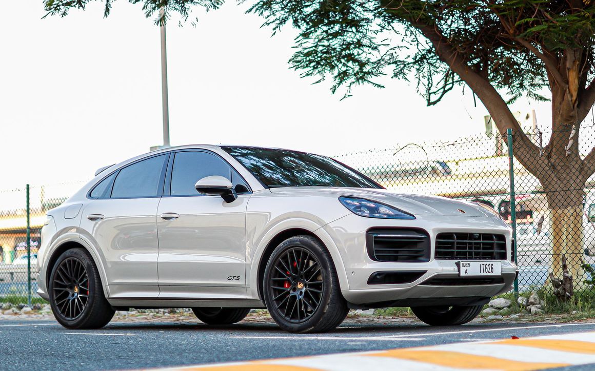 Porsche Cayenne GTS - image 2