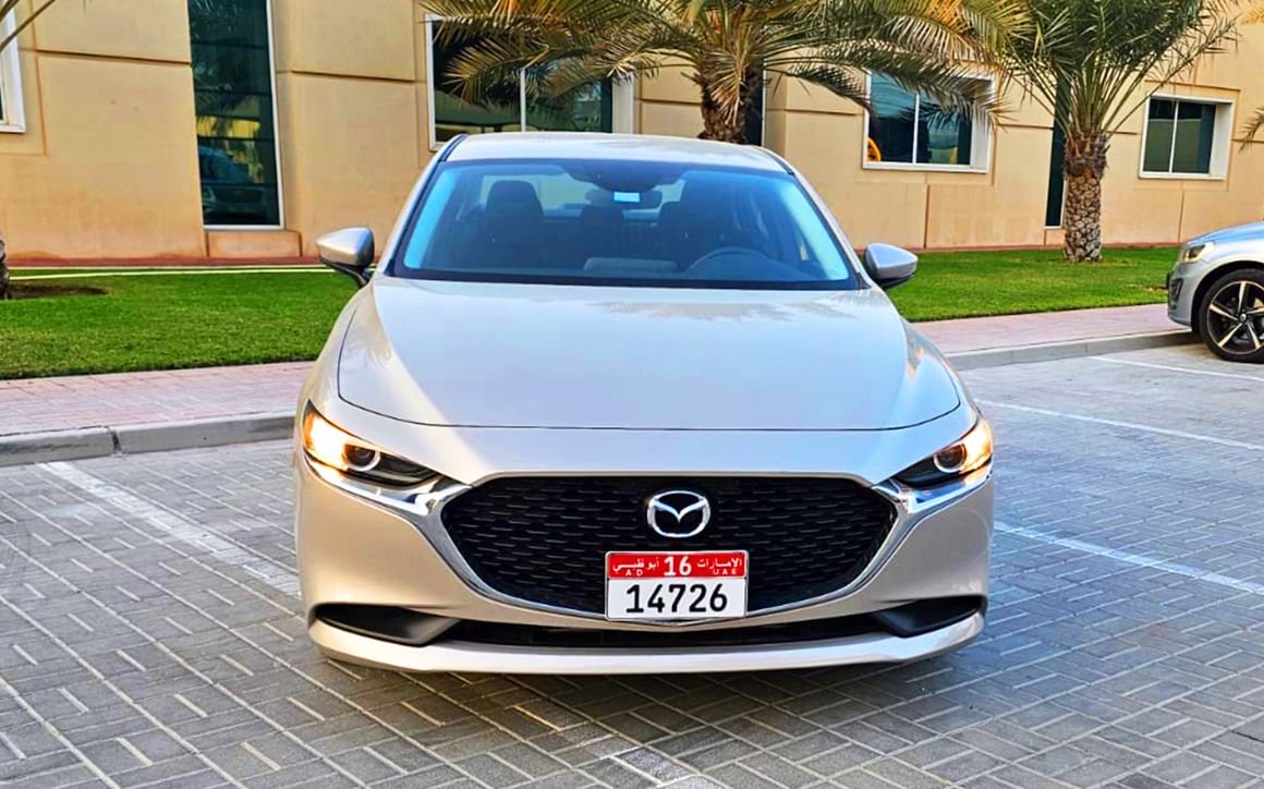 Mazda 3 - image 2