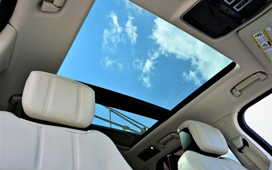 Range Rover Vogue (HSE) - image 8