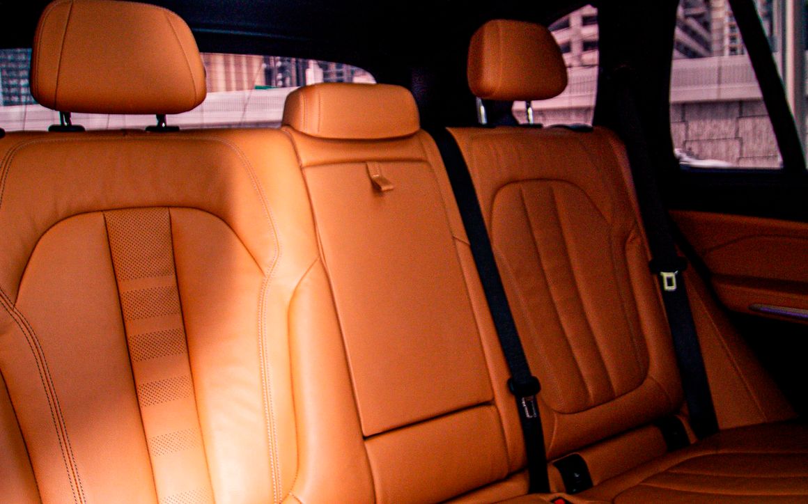 BMW X5 - image 8