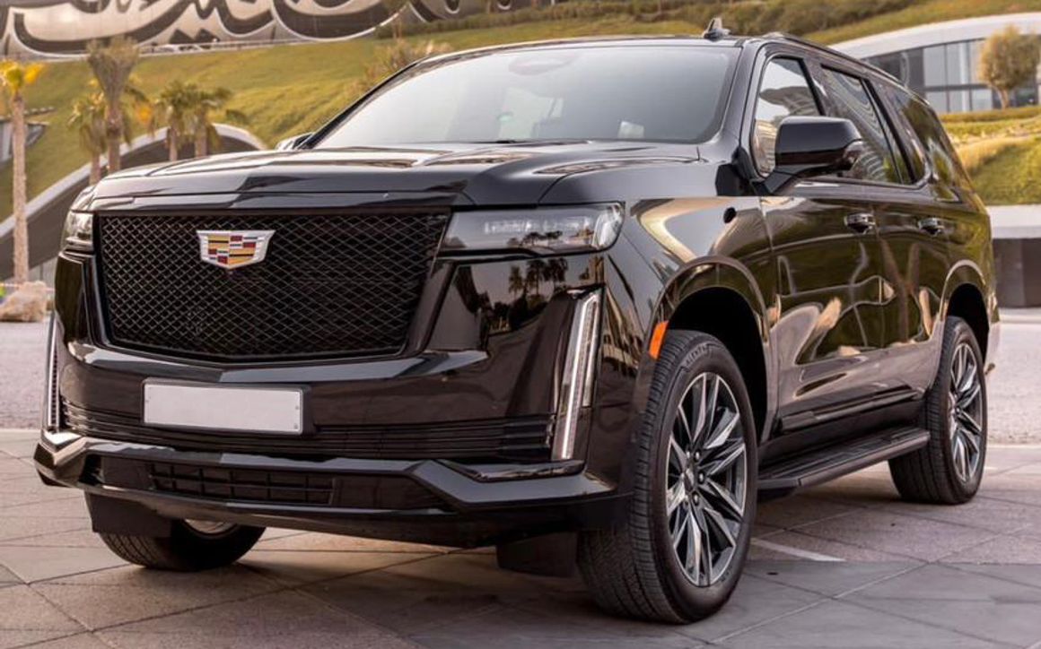 Cadillac Escalade Sport - image 2