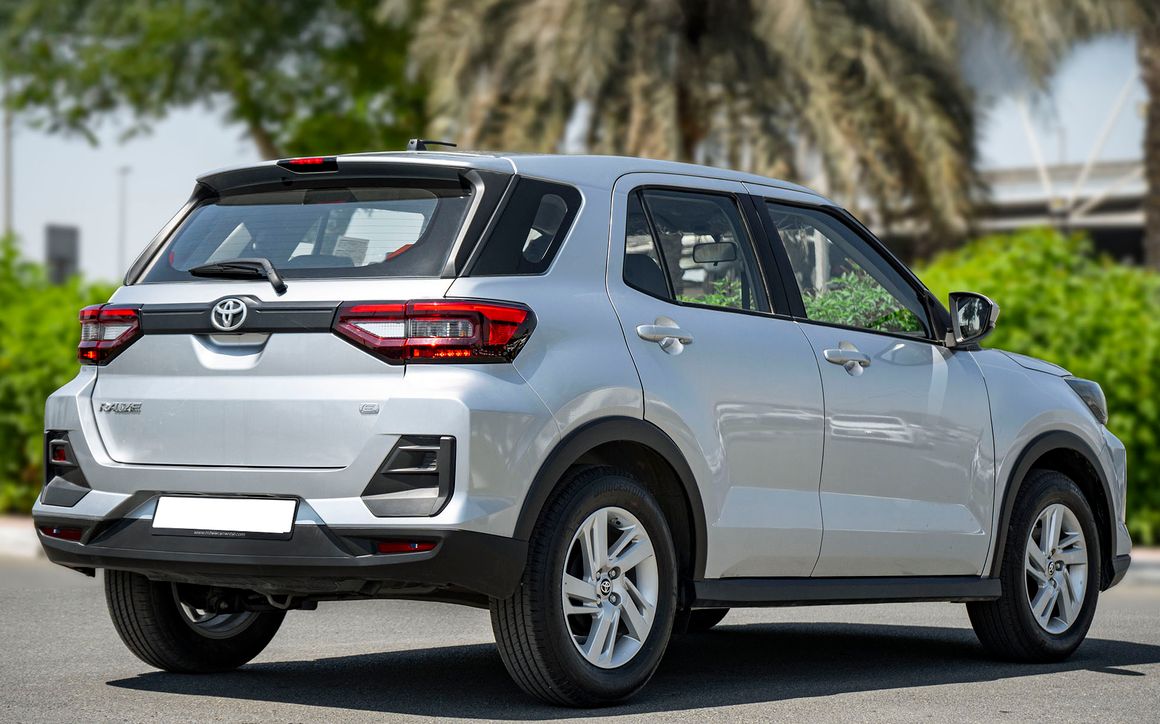 TOYOTA RAIZE - image 8