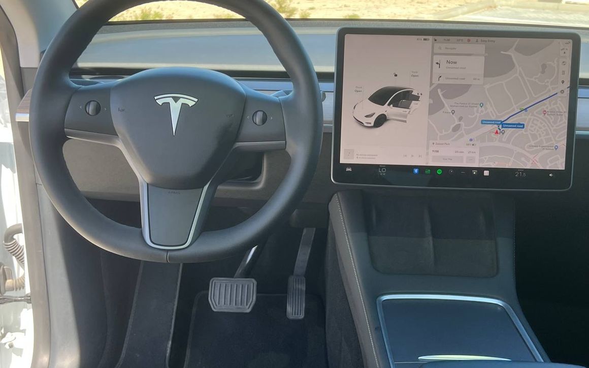 TESLA MODEL Y LONG - image 11