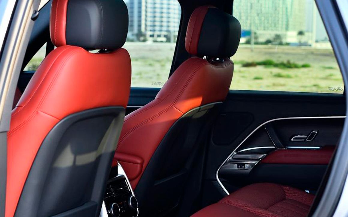 Range Rover Vouge - image 9