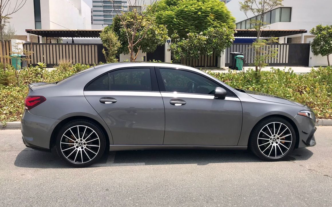Mercedes Benz A220 - image 5
