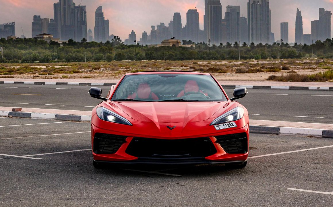 Chevrolet Corvette Convertible Red - image 3