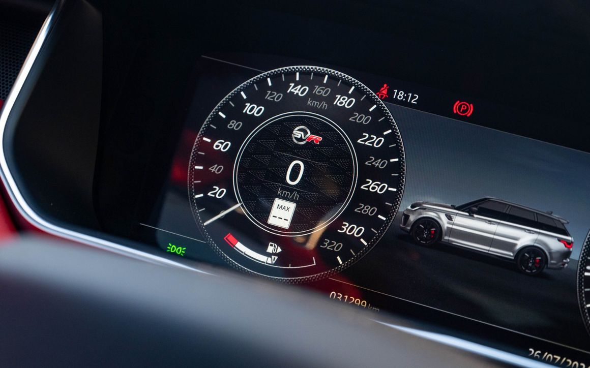 RANGE ROVER SVR - image 10