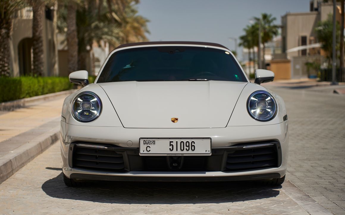Porsche 911 Targa - image 6