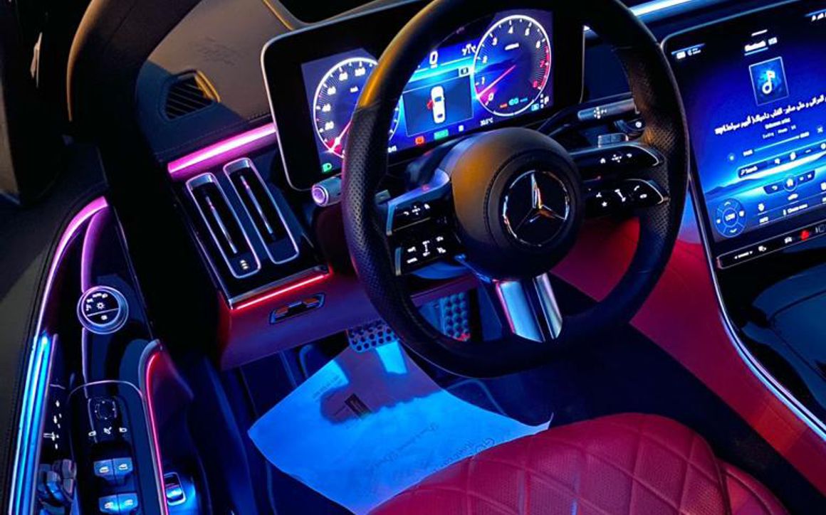 Mercedes S500 - image 12