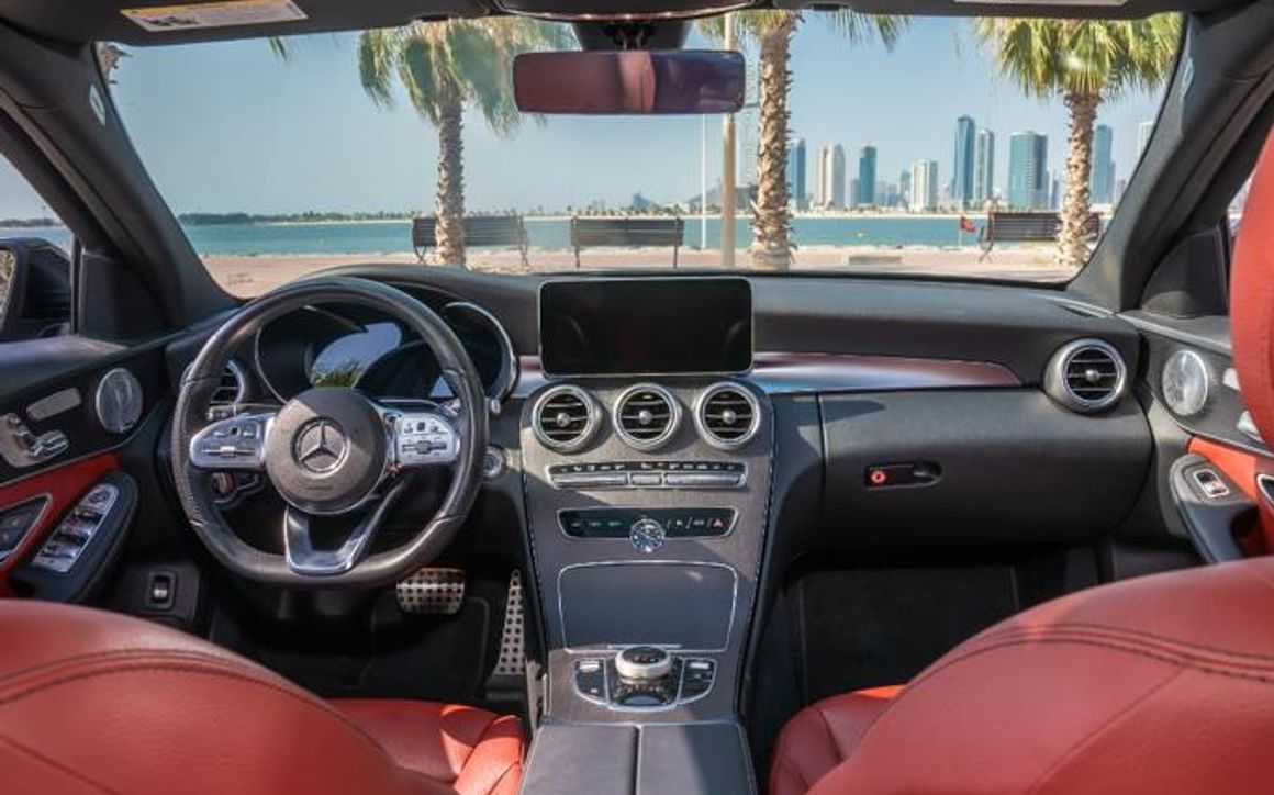 MERCEDES C300-4DOOR - image 8