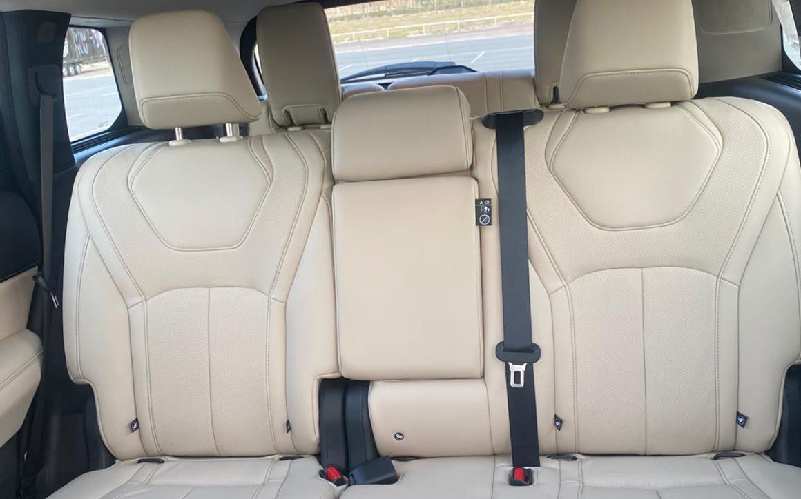 Infiniti QX60 - image 10