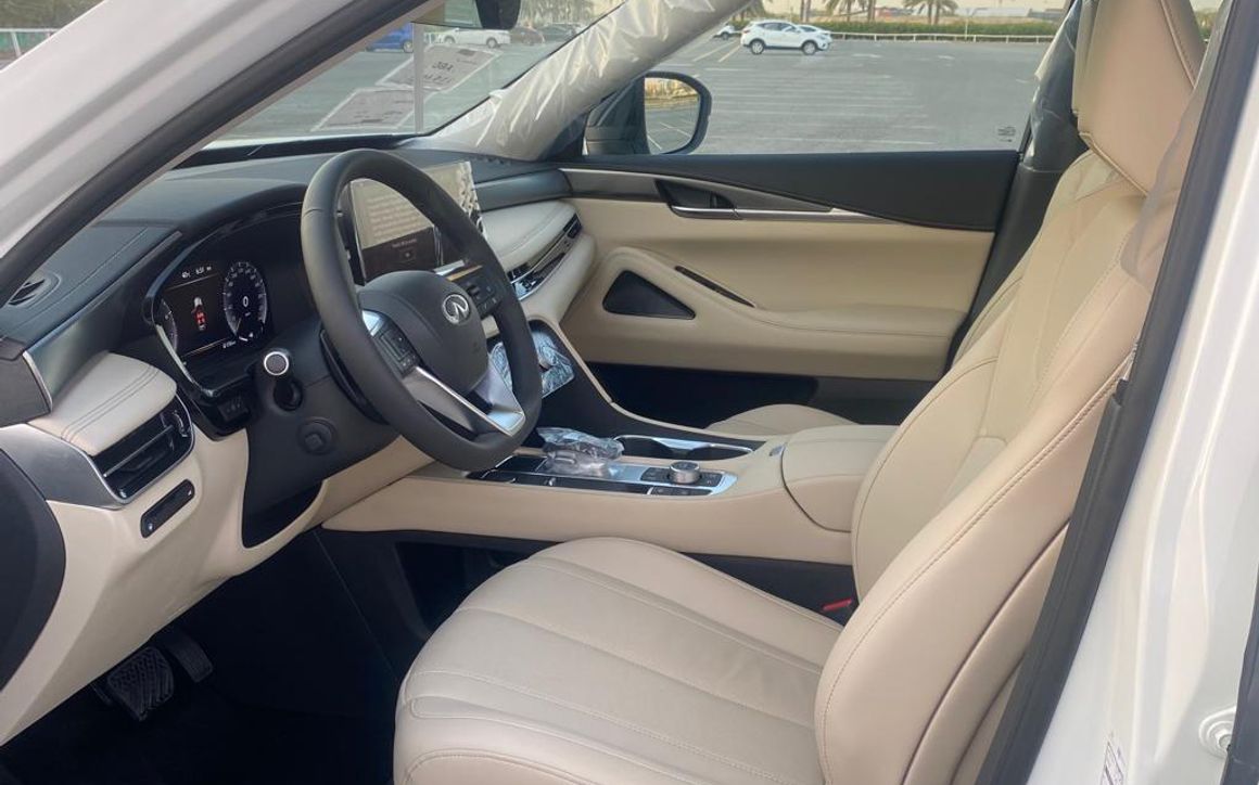 Infiniti QX60 - image 8