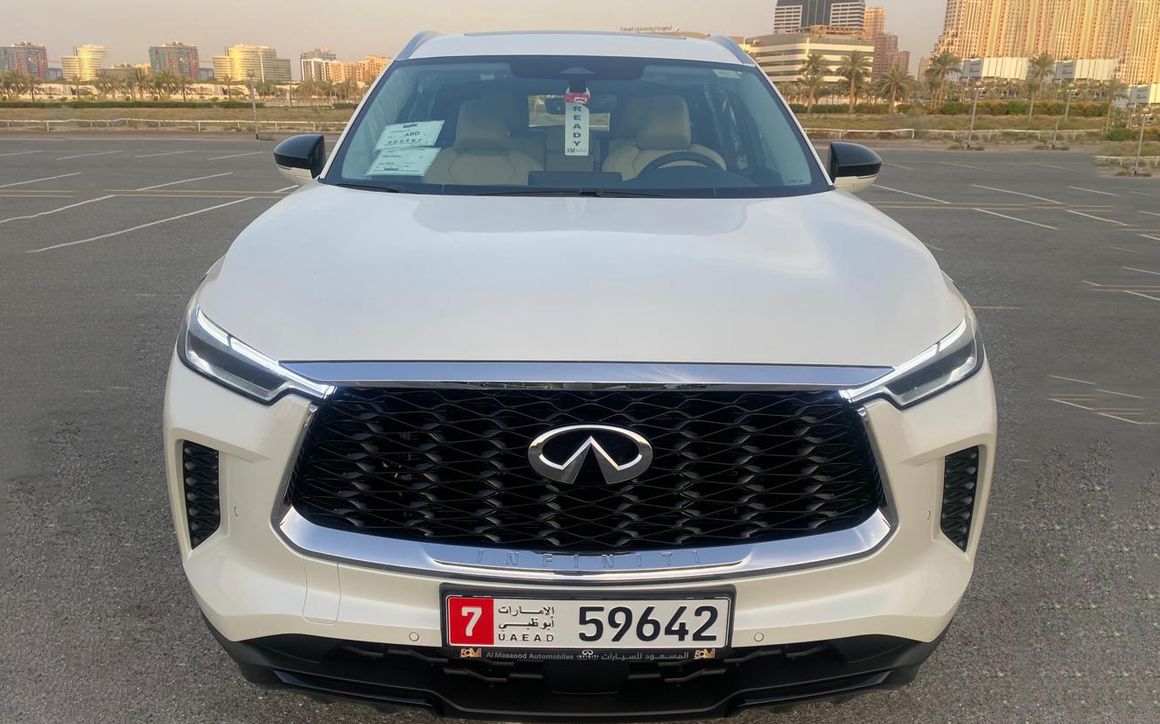 Infiniti QX60 - image 3